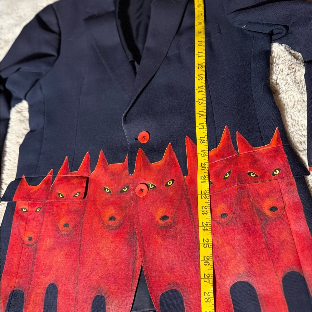 Upcycled Vintage Blazer Handpainted Wolves Statement Piece Pop Art One-of-a-Kind - Picture 10 of 12